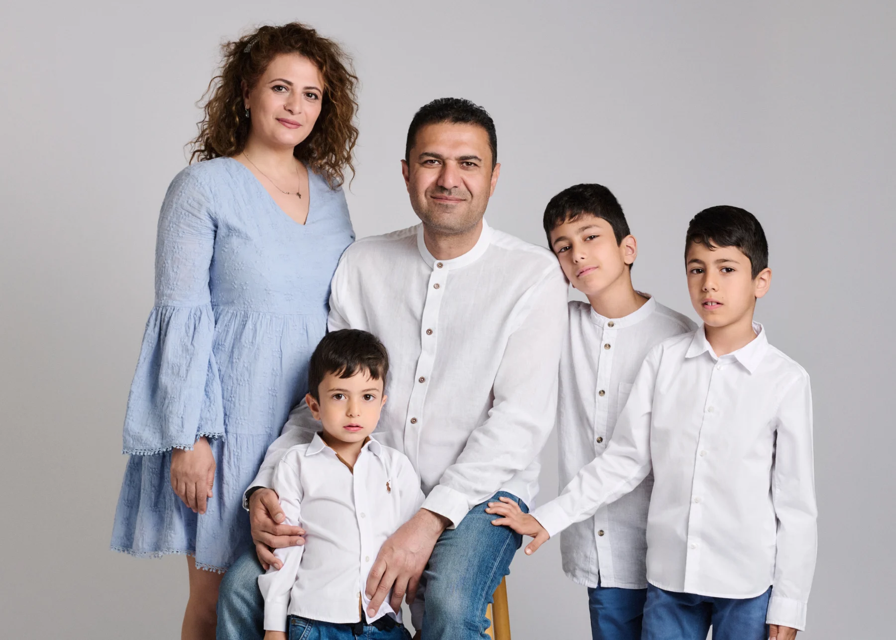 Alkayal Family family portrait photography — image 12