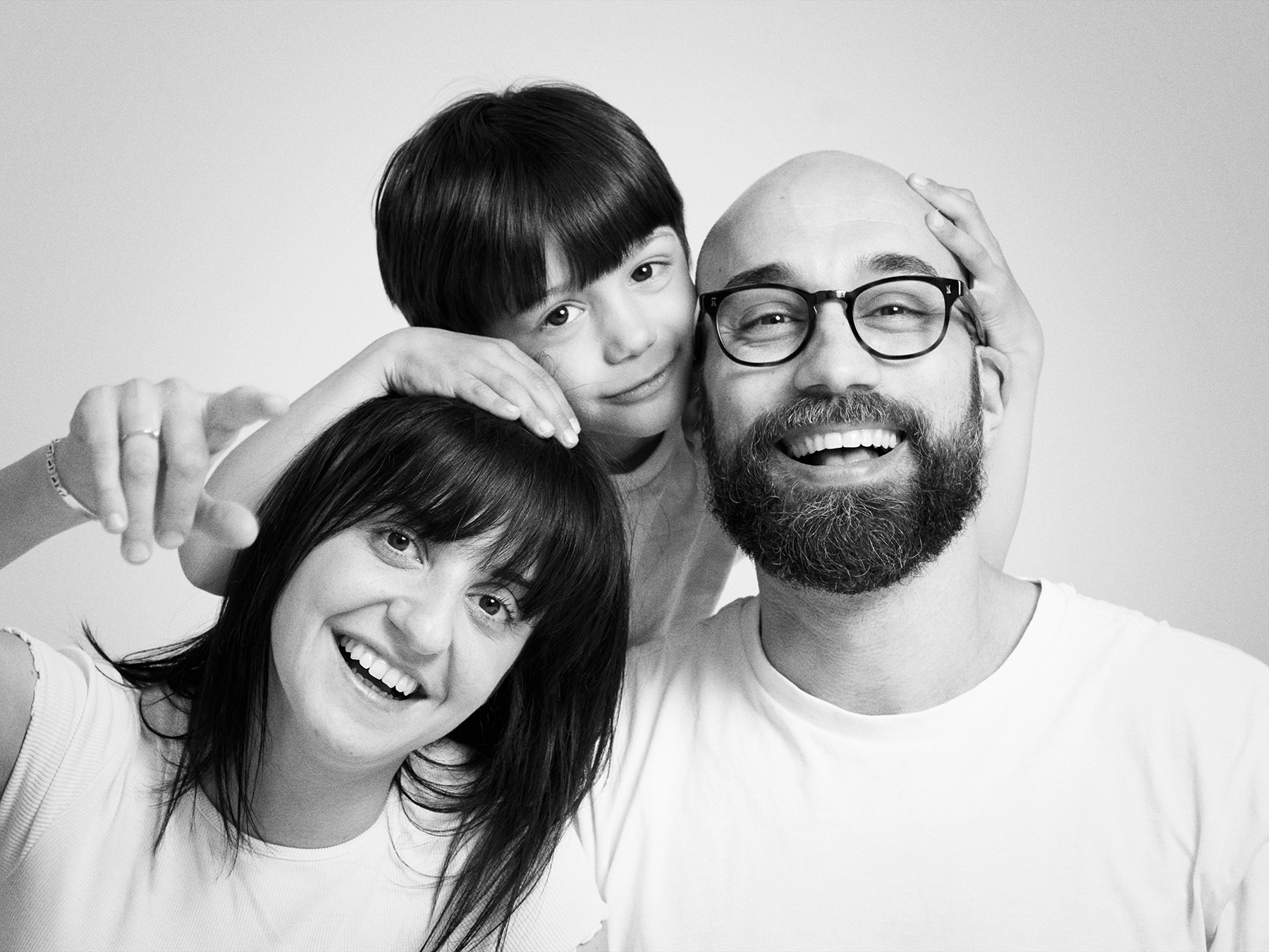 Crugnoli Family family portrait photography — image 6