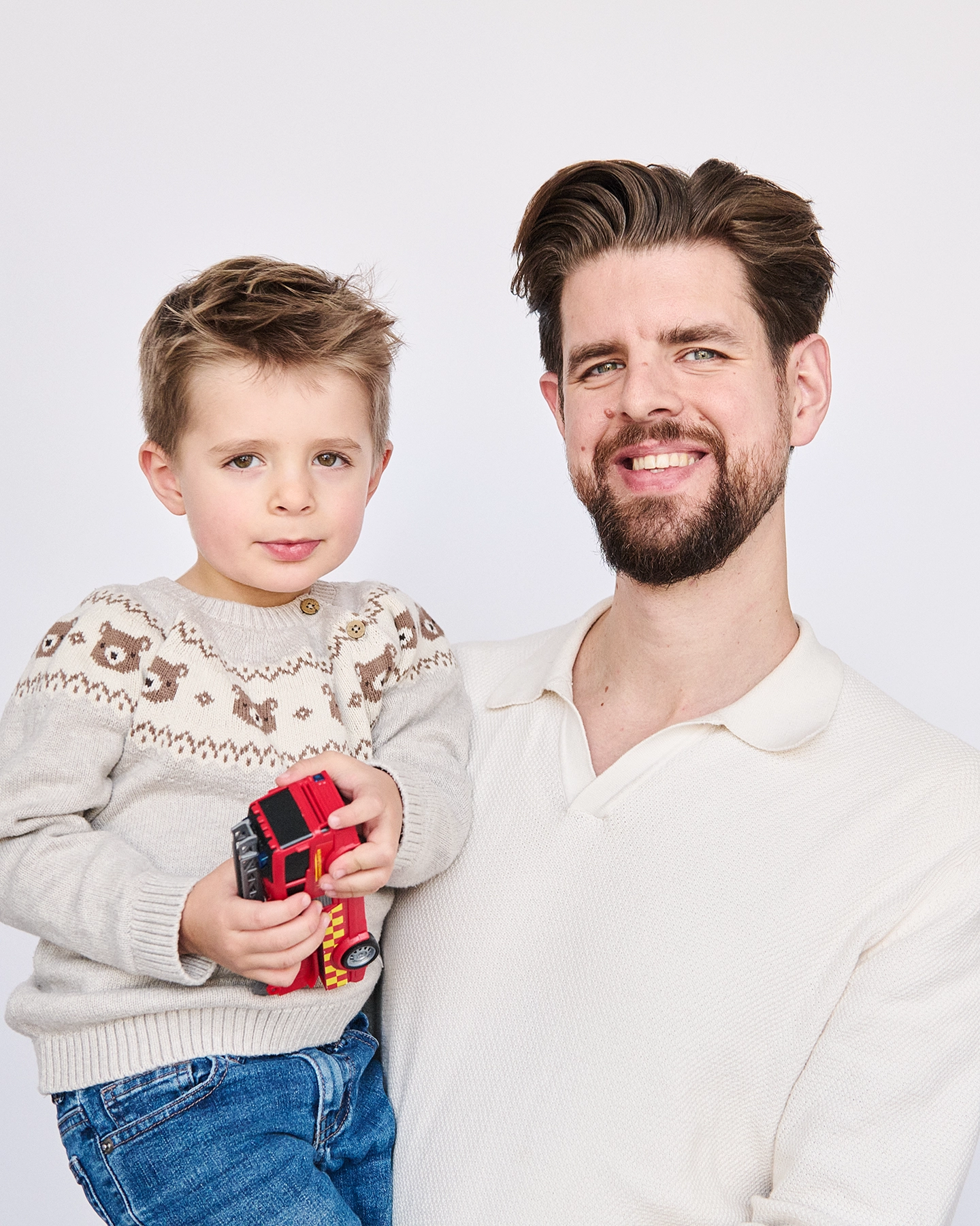 Svensson Family family portrait photography — image 10
