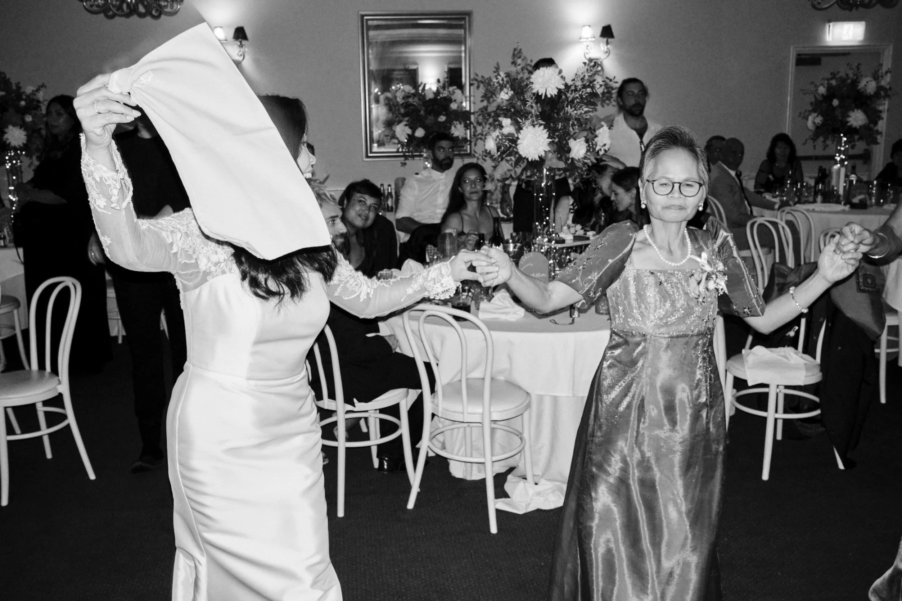 Alma & Njegos wedding photography — image 100